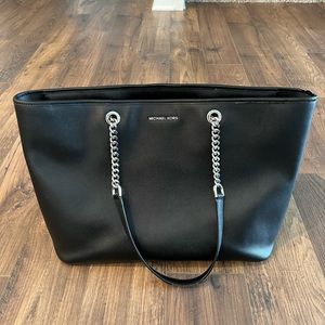 Micheal Kors Bag